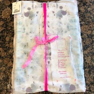 NWT Eskayel Nairuta Crib Sheet